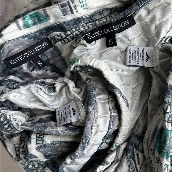 Elite Collection 2-piece set of tank top & leggings with $100 print size small - Picture 15 of 15